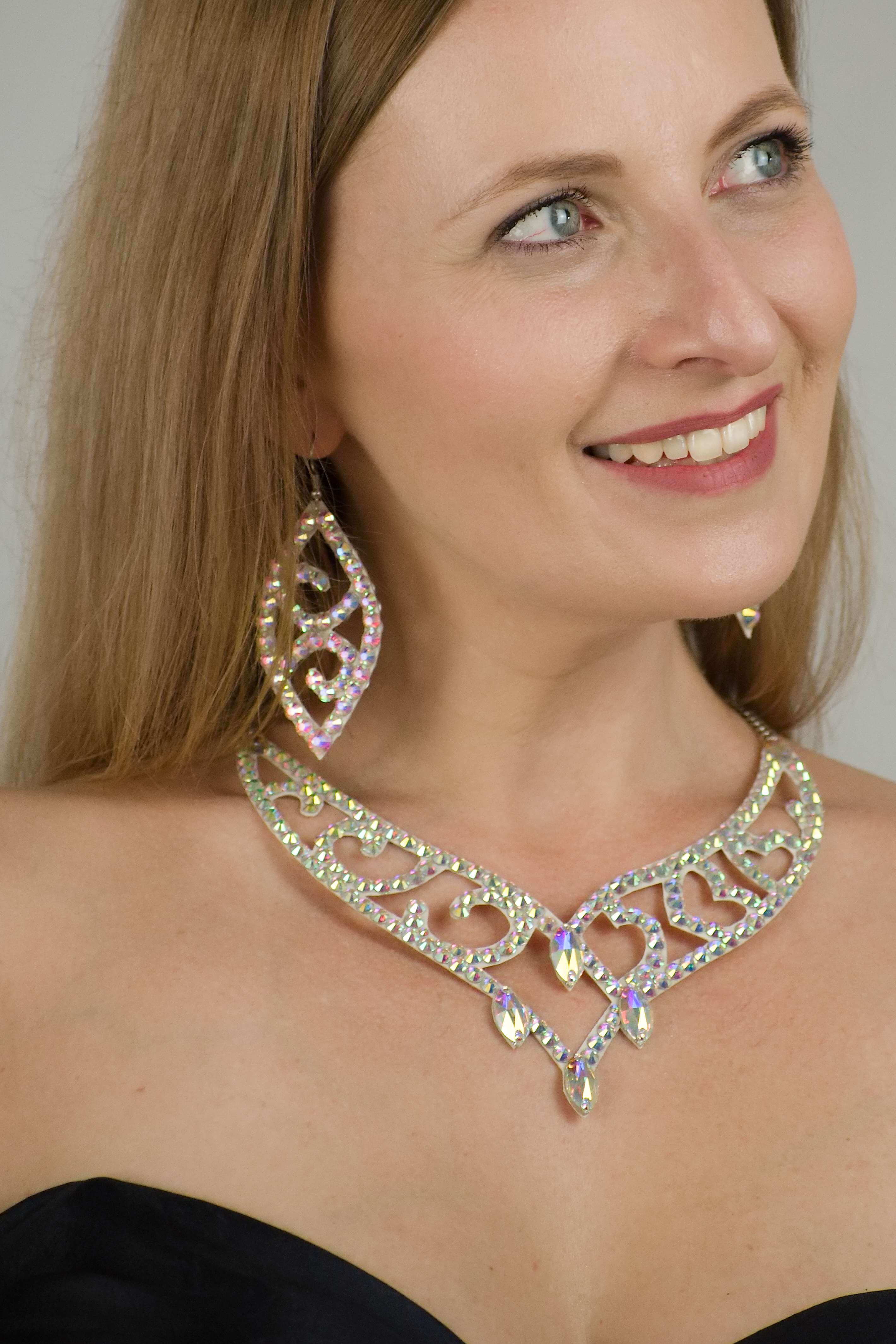 Jak se starat o své taneční šperky, aby zůstaly dlouho krásné