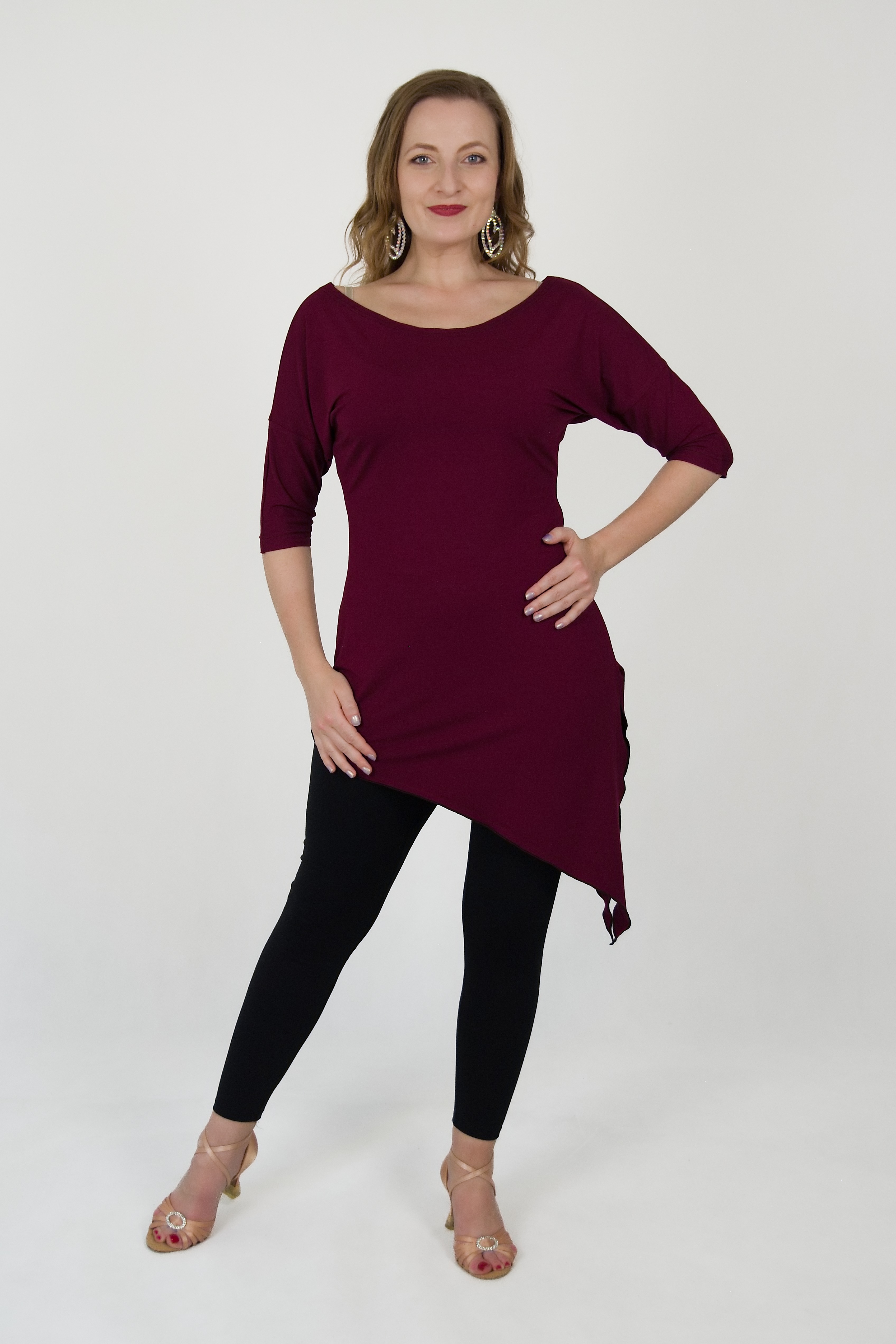 JSEM BOŽSKÁ - šaty krátké vínové