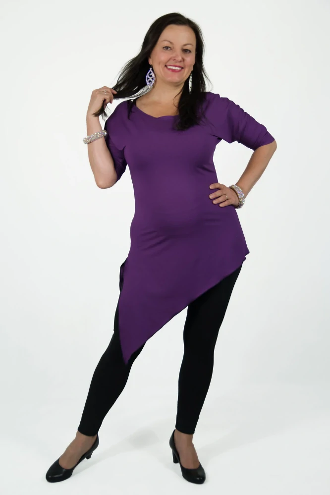 JSEM BOŽSKÁ - šaty krátké fialové NOVÁ BARVA